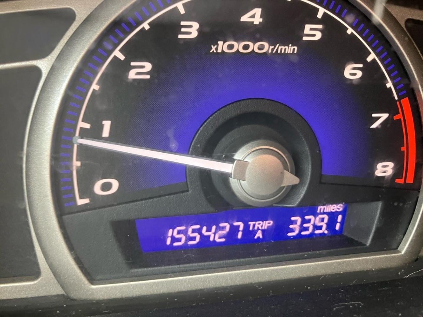 2009 BLUE HONDA CIVIC LX (2HGFA165X9H) with an 1.8L engine, Automatic transmission, located at 1708 Broadway, Rockford, IL, 61104, (815) 397-5010, 42.252522, -89.069359- Photo#7