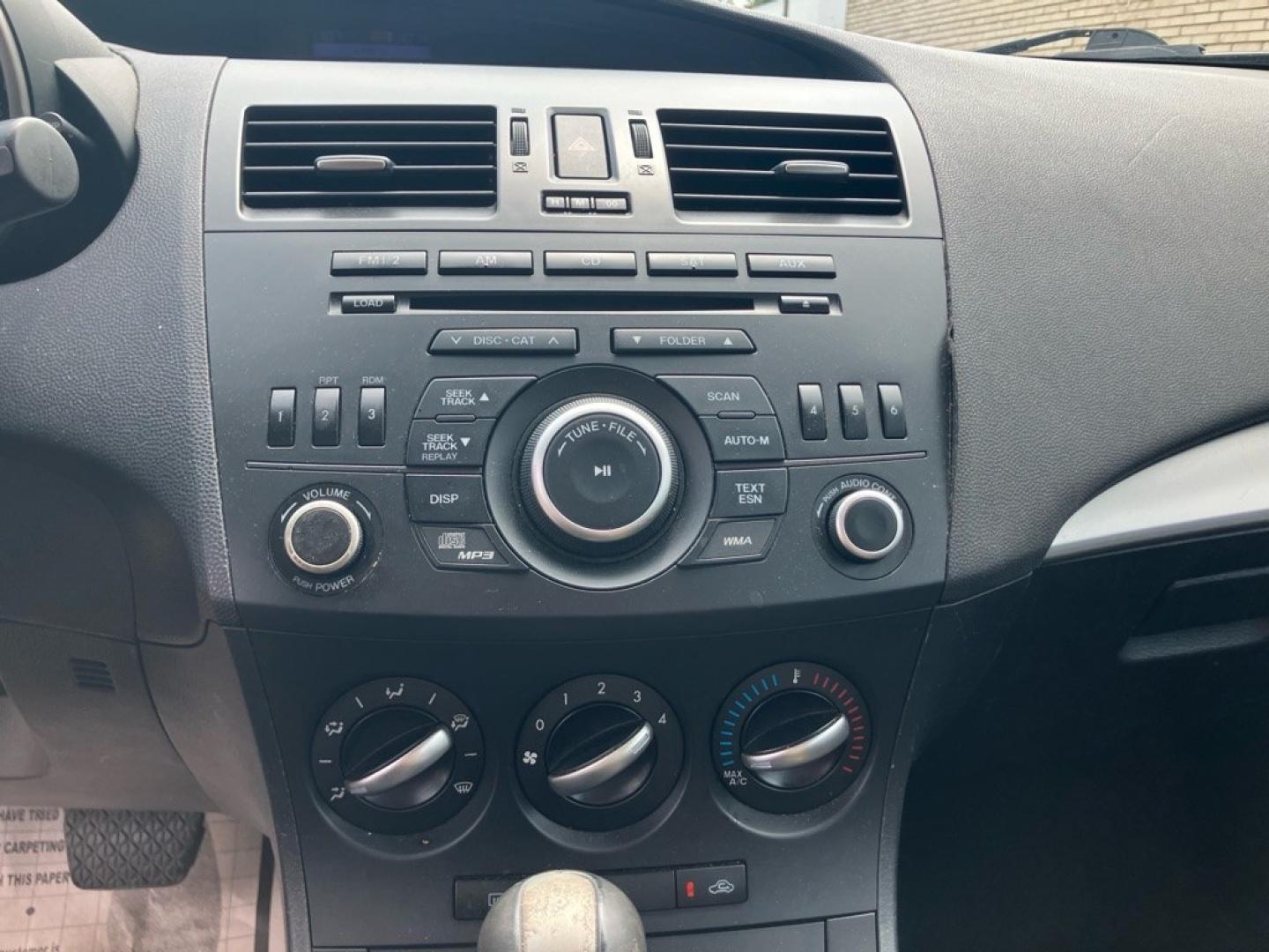 2012 RED MAZDA 3 S (JM1BL1L58C1) with an 2.5L engine, Automatic transmission, located at 1708 Broadway, Rockford, IL, 61104, (815) 397-5010, 42.252522, -89.069359- Photo#7
