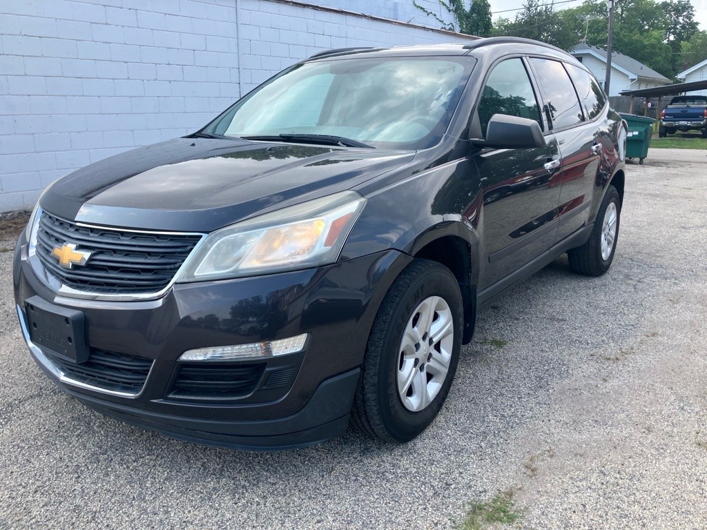 photo of 2015 CHEVROLET TRAVERSE LS