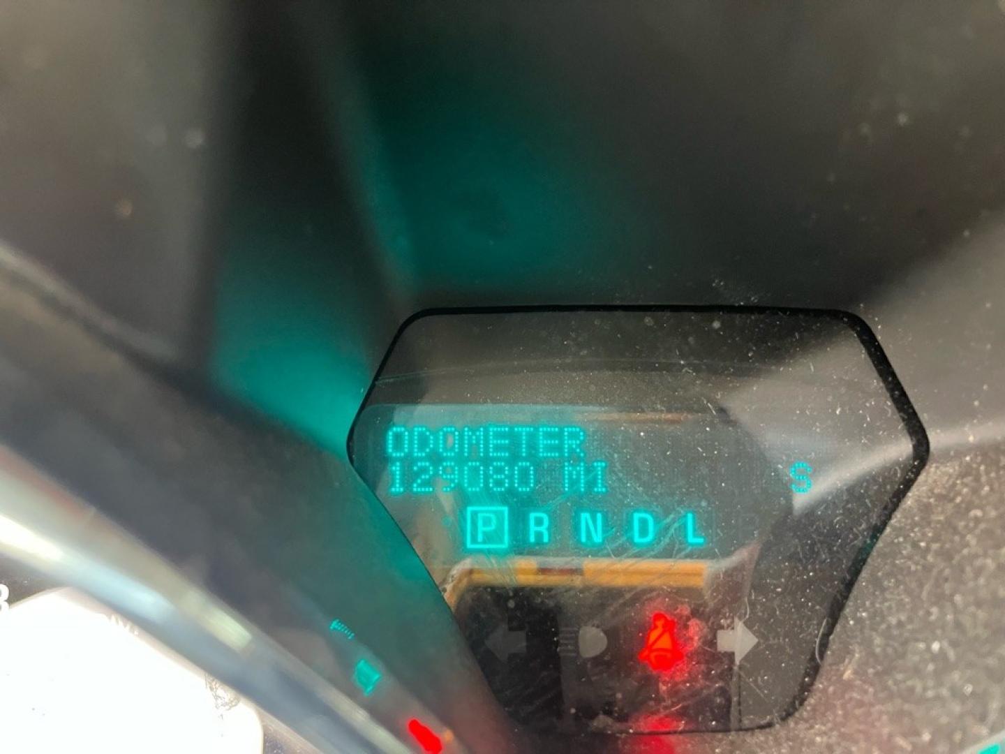 2015 GRAY CHEVROLET TRAVERSE LS (1GNKVFED3FJ) with an 3.6L engine, Automatic transmission, located at 1708 Broadway, Rockford, IL, 61104, (815) 397-5010, 42.252522, -89.069359- Photo#8