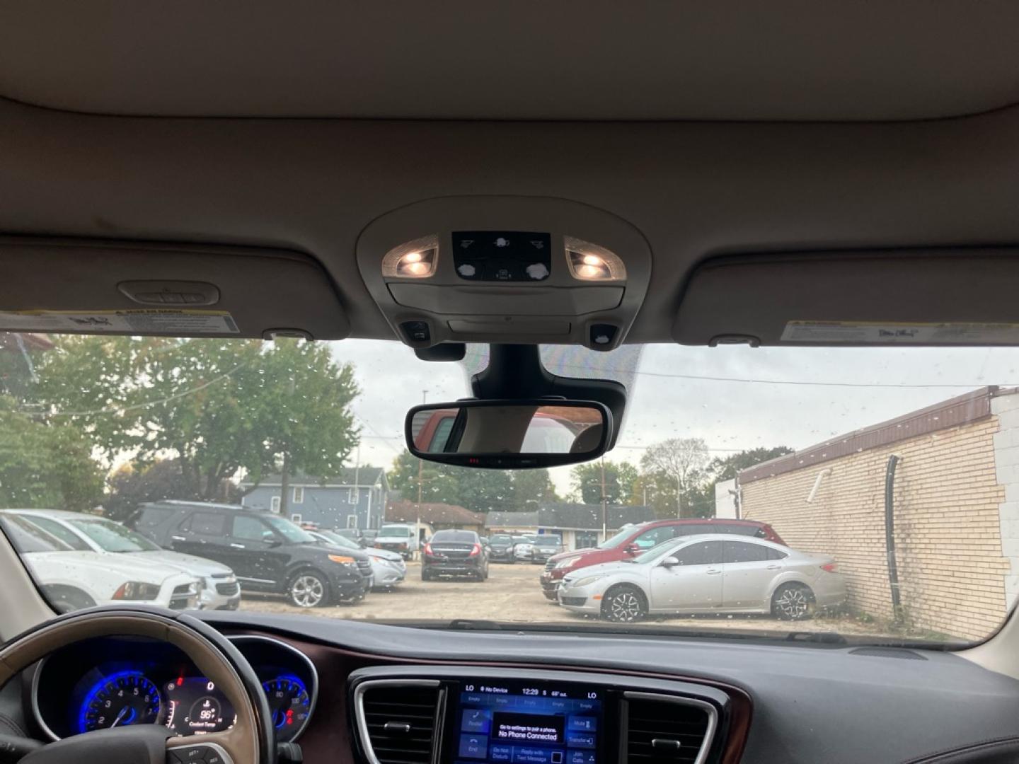 2015 BLACK CHEVROLET IMPALA LTZ (1G1165S34FU) with an 3.6L engine, Automatic transmission, located at 1708 Broadway, Rockford, IL, 61104, (815) 397-5010, 42.252522, -89.069359- Photo#6