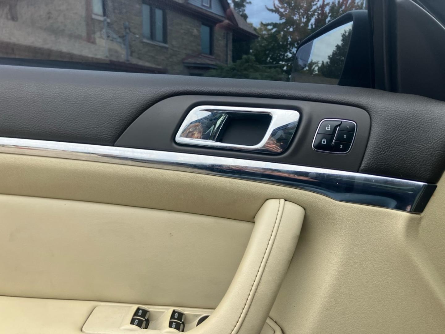 2015 BLACK LINCOLN MKS (1LNHL9EK8FG) with an 3.7L engine, Automatic transmission, located at 1708 Broadway, Rockford, IL, 61104, (815) 397-5010, 42.252522, -89.069359- Photo#6