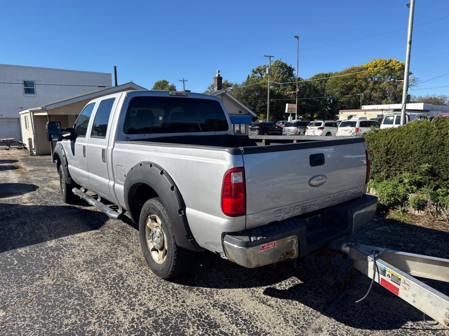 2012 SILVER FORD F250 SUPER DUTY (1FT7W2B61CE) with an 6.2L engine, Automatic transmission, located at 1708 Broadway, Rockford, IL, 61104, (815) 397-5010, 42.252522, -89.069359- Photo#3