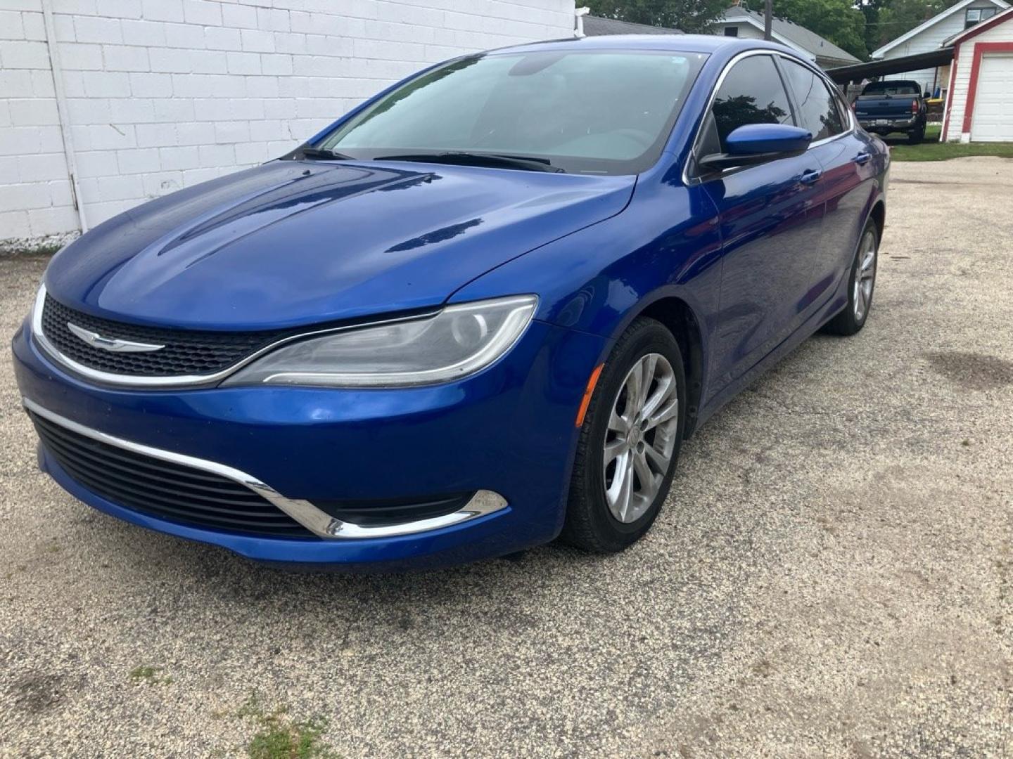 2015 BLUE CHRYSLER 200 LIMITED (1C3CCCAB4FN) with an 2.4L engine, Automatic transmission, located at 1708 Broadway, Rockford, IL, 61104, (815) 397-5010, 42.252522, -89.069359- Photo#0