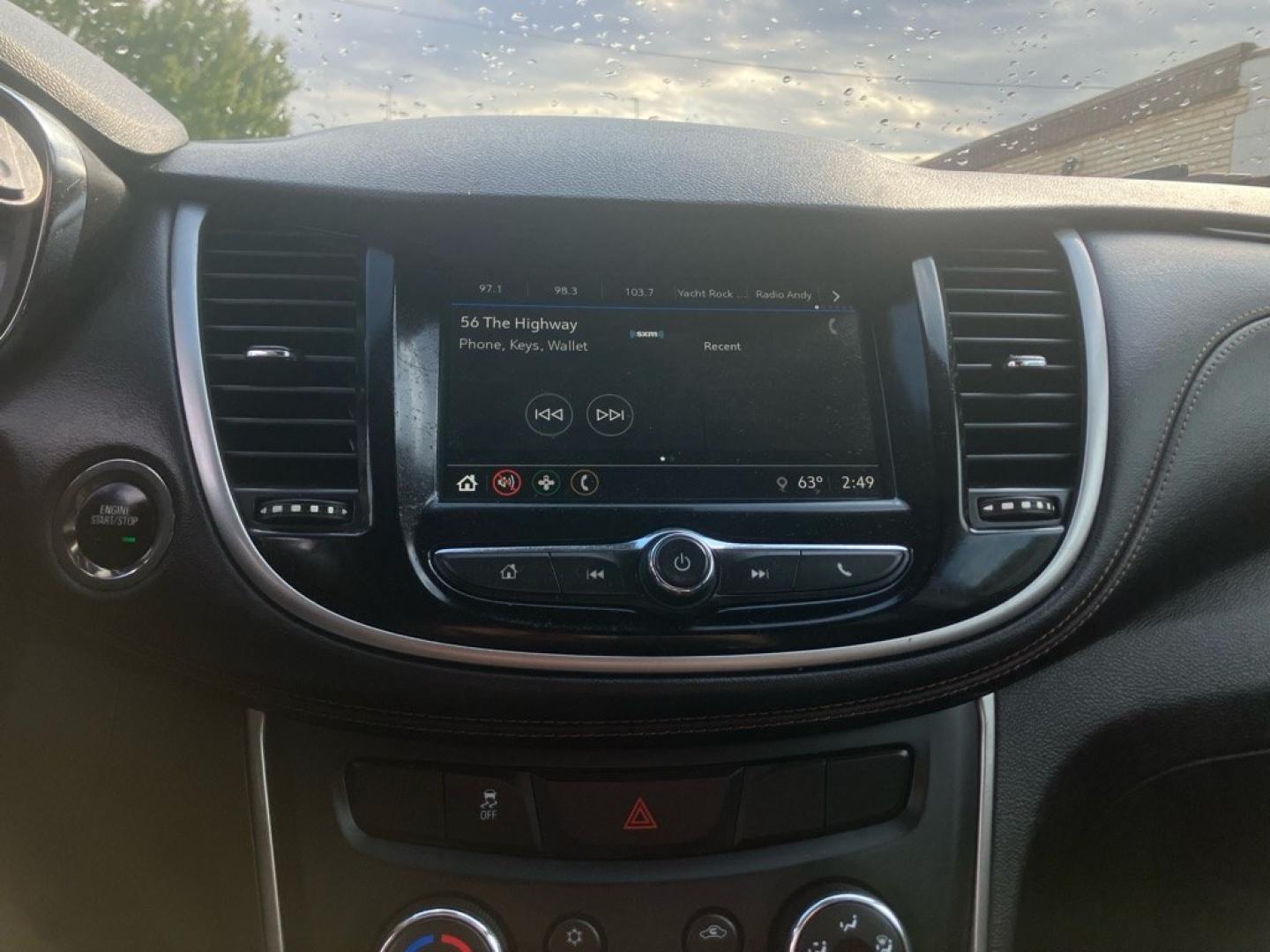 2018 RED CHEVROLET TRAX 1LT (3GNCJLSBXJL) with an 1.4L engine, Automatic transmission, located at 1708 Broadway, Rockford, IL, 61104, (815) 397-5010, 42.252522, -89.069359- Photo#8
