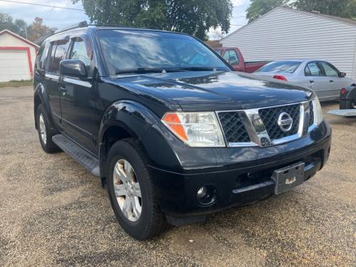 2006 NISSAN PATHFINDER LE