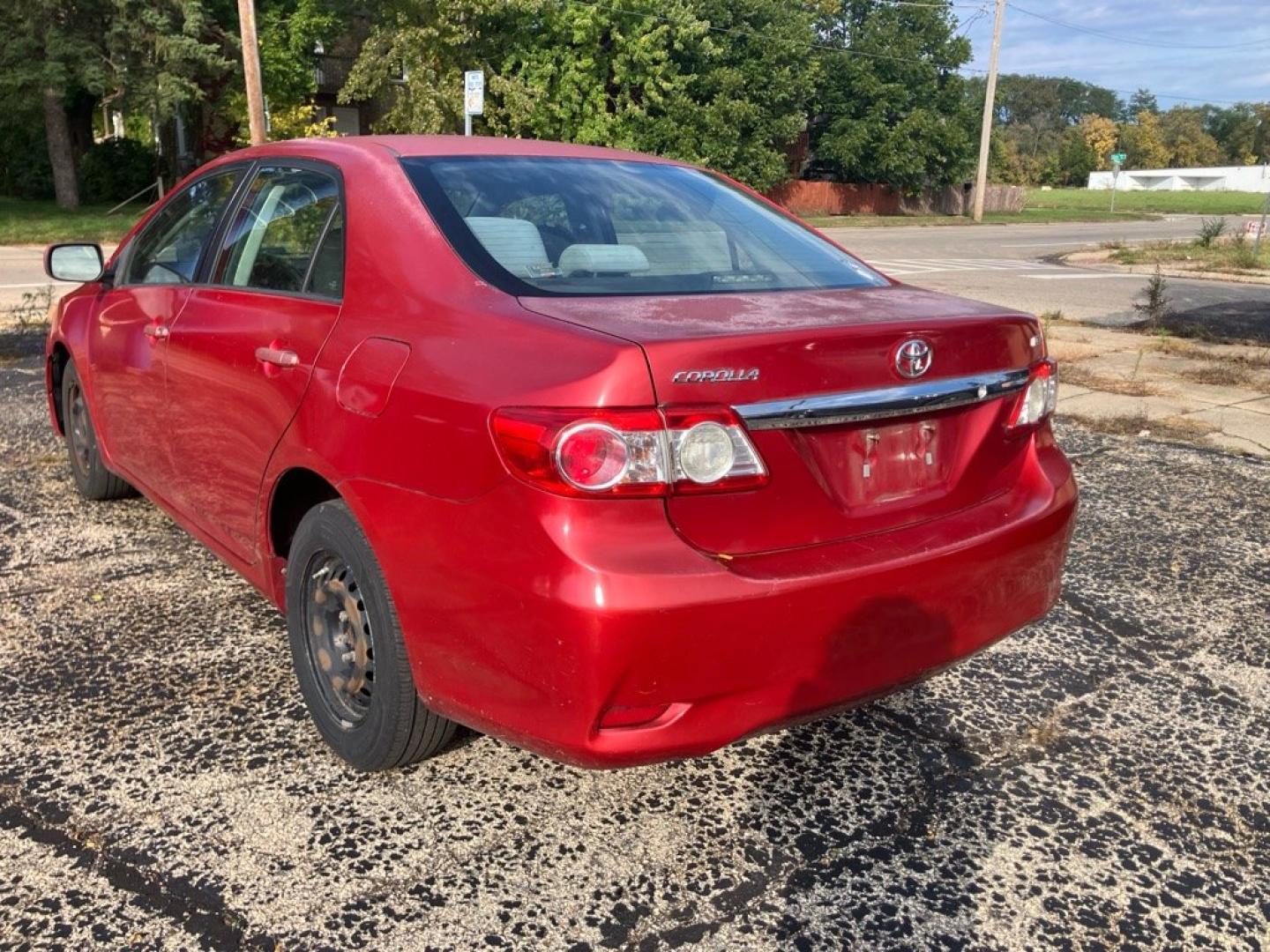 2011 RED TOYOTA COROLLA BASE (2T1BU4EE0BC) with an 1.8L engine, Automatic transmission, located at 1708 Broadway, Rockford, IL, 61104, (815) 397-5010, 42.252522, -89.069359- Photo#3