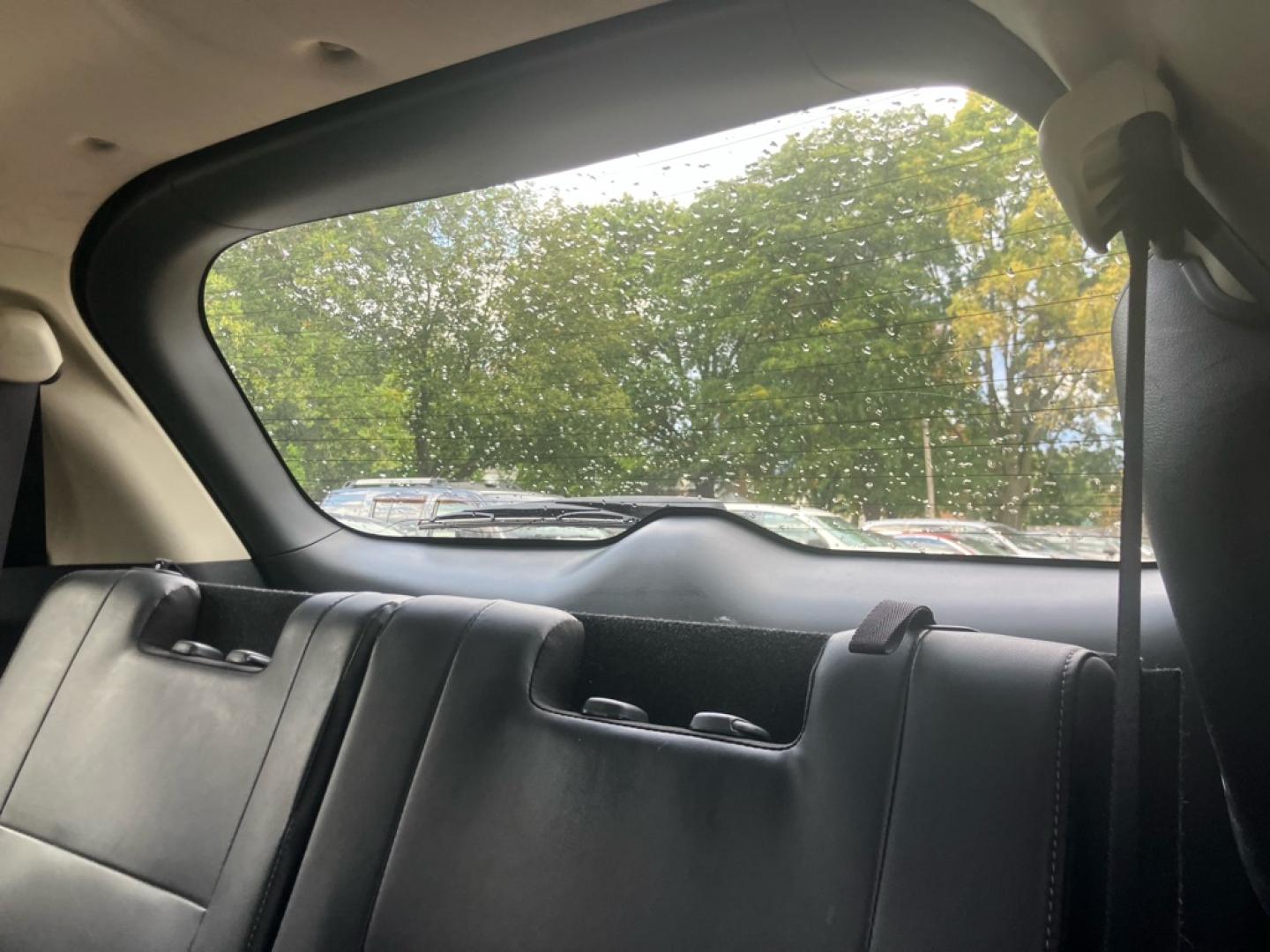 2020 SILVER MITSUBISHI OUTLANDER SE (JA4AZ3A32LZ) with an 2.4L engine, Automatic transmission, located at 1708 Broadway, Rockford, IL, 61104, (815) 397-5010, 42.252522, -89.069359- Photo#4