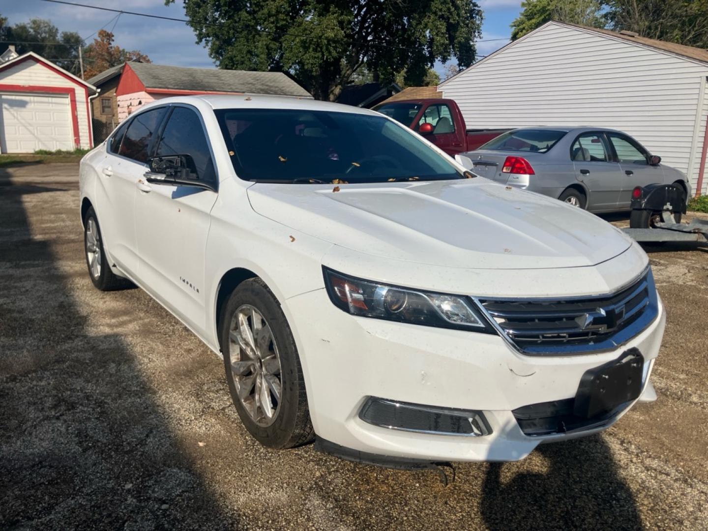 2016 WHITE CHEVROLET IMPALA LT (2G1115S35G9) with an 3.6L engine, Automatic transmission, located at 1708 Broadway, Rockford, IL, 61104, (815) 397-5010, 42.252522, -89.069359- Photo#1