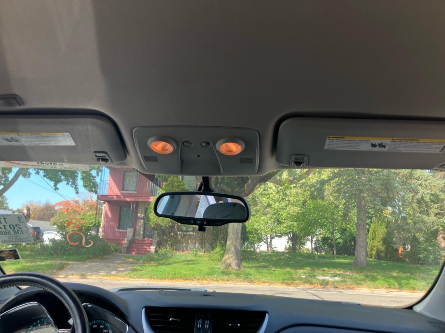 2014 GRAY CHEVROLET TRAVERSE LT (1GNKVGKD4EJ) with an 3.6L engine, Automatic transmission, located at 1708 Broadway, Rockford, IL, 61104, (815) 397-5010, 42.252522, -89.069359- Photo#6