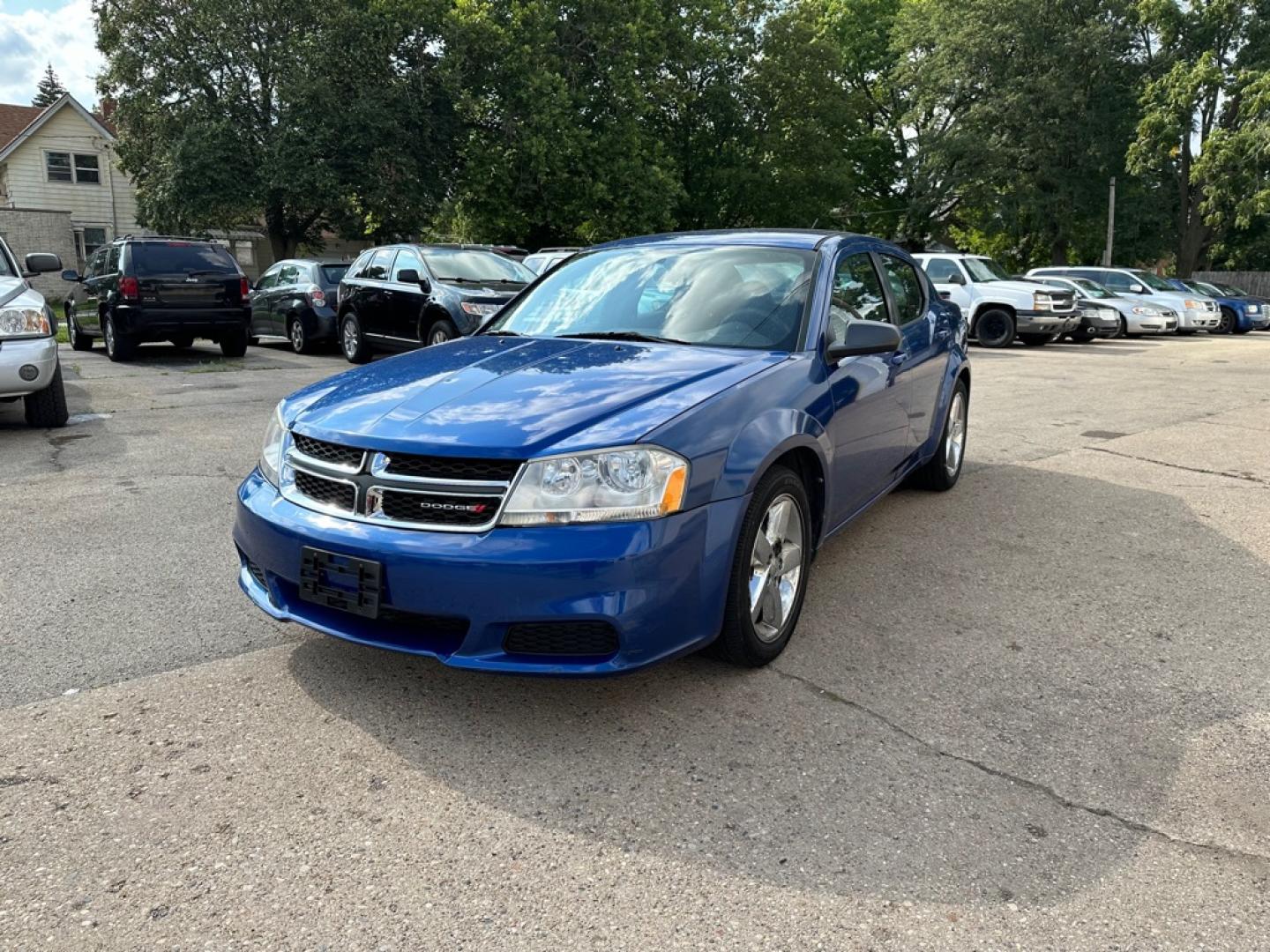 2013 BLUE DODGE AVENGER SE (1C3CDZAB0DN) with an 2.4L engine, Automatic transmission, located at 1708 Broadway, Rockford, IL, 61104, (815) 397-5010, 42.252522, -89.069359- Photo#0