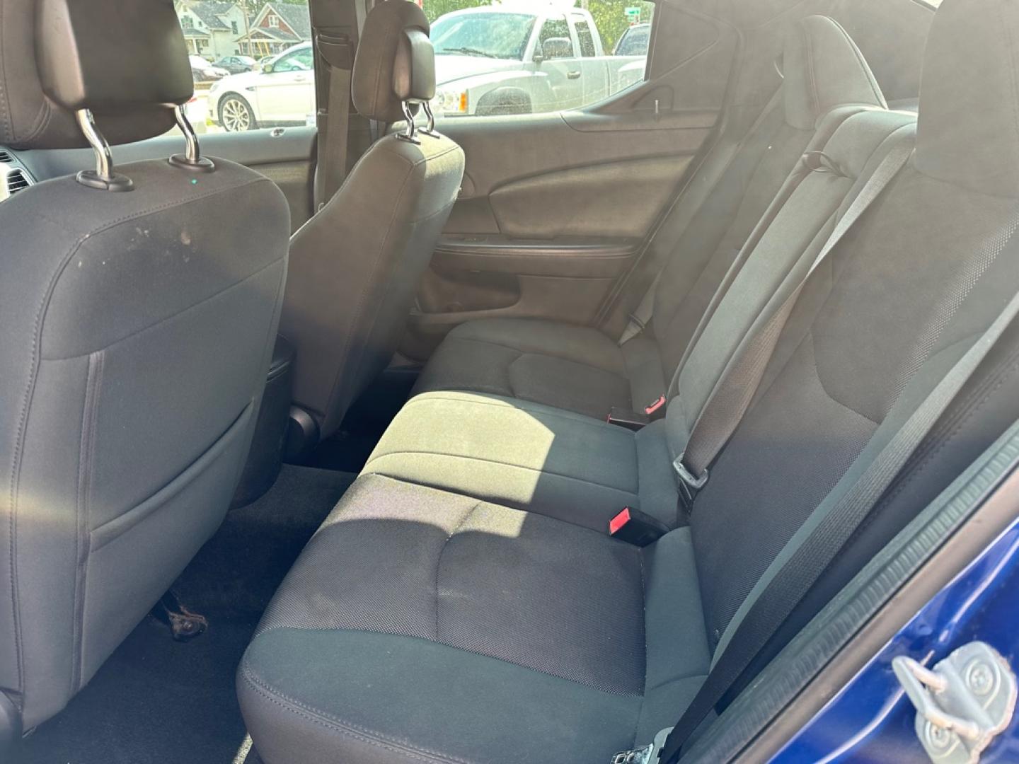 2013 BLUE DODGE AVENGER SE (1C3CDZAB0DN) with an 2.4L engine, Automatic transmission, located at 1708 Broadway, Rockford, IL, 61104, (815) 397-5010, 42.252522, -89.069359- Photo#4